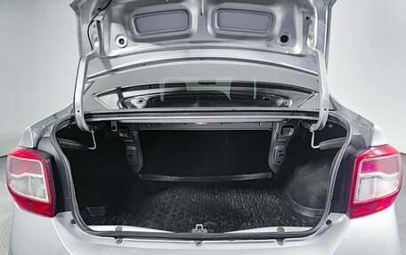Renault Logan II, 2015 год, 650 000 рублей, 12 фотография