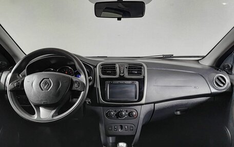 Renault Logan II, 2015 год, 650 000 рублей, 17 фотография