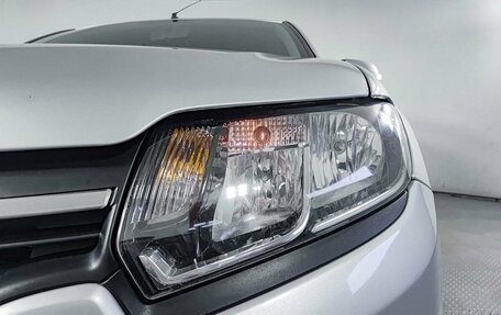 Renault Logan II, 2015 год, 650 000 рублей, 21 фотография