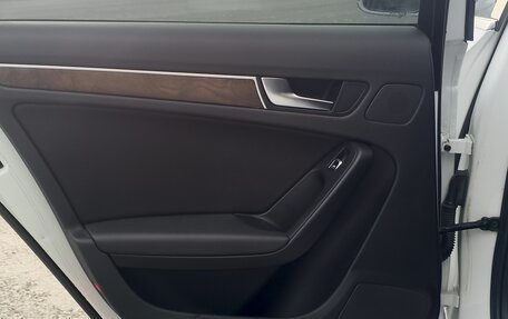 Audi A4, 2015 год, 2 000 000 рублей, 10 фотография