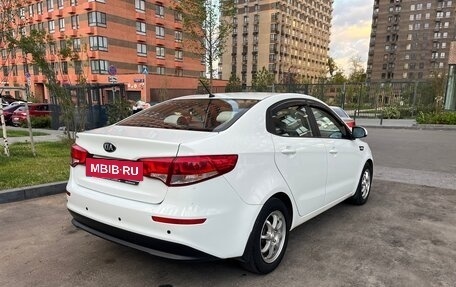 KIA Rio III рестайлинг, 2016 год, 990 000 рублей, 4 фотография