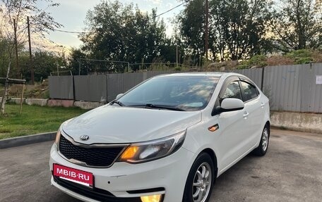 KIA Rio III рестайлинг, 2016 год, 990 000 рублей, 2 фотография