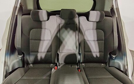 KIA Sportage IV рестайлинг, 2020 год, 2 400 000 рублей, 14 фотография