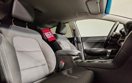 KIA Sportage IV рестайлинг, 2020 год, 2 400 000 рублей, 15 фотография