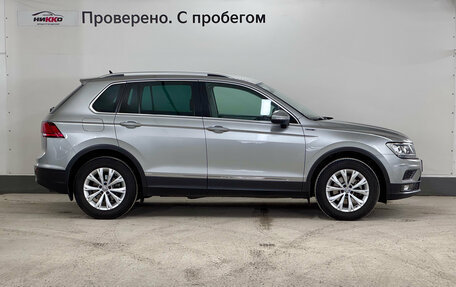 Volkswagen Tiguan II, 2018 год, 2 174 000 рублей, 3 фотография