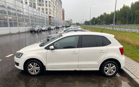 Volkswagen Polo VI (EU Market), 2011 год, 545 000 рублей, 2 фотография