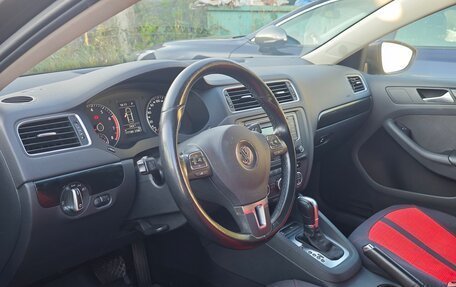 Volkswagen Jetta VI, 2014 год, 715 000 рублей, 6 фотография