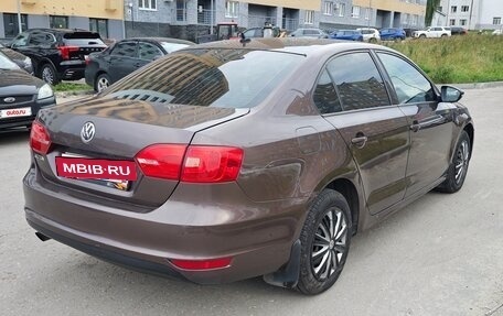 Volkswagen Jetta VI, 2014 год, 715 000 рублей, 3 фотография