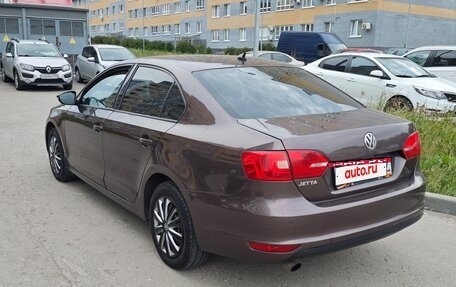 Volkswagen Jetta VI, 2014 год, 715 000 рублей, 4 фотография