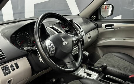Mitsubishi Pajero Sport II рестайлинг, 2012 год, 1 499 900 рублей, 15 фотография