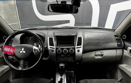 Mitsubishi Pajero Sport II рестайлинг, 2012 год, 1 499 900 рублей, 13 фотография