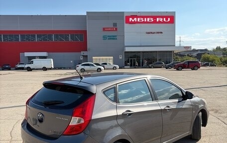 Hyundai Solaris II рестайлинг, 2012 год, 735 000 рублей, 3 фотография