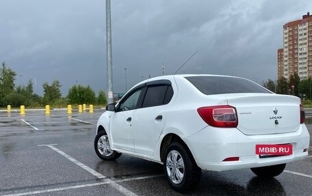 Renault Logan II, 2017 год, 310 000 рублей, 4 фотография