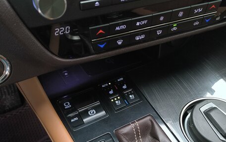 Lexus RX IV рестайлинг, 2017 год, 3 100 000 рублей, 18 фотография