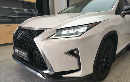 Lexus RX IV рестайлинг, 2017 год, 3 100 000 рублей, 7 фотография
