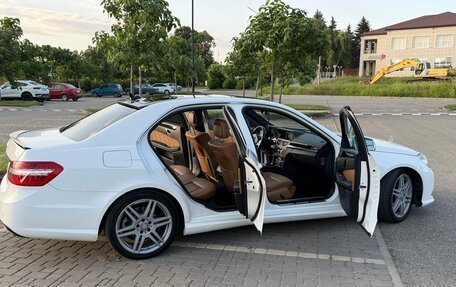 Mercedes-Benz E-Класс, 2012 год, 1 380 000 рублей, 1 фотография