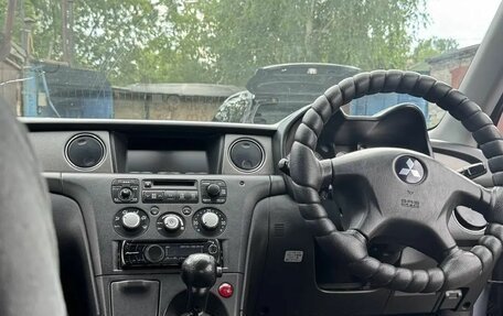 Mitsubishi Airtrek, 2003 год, 640 000 рублей, 4 фотография