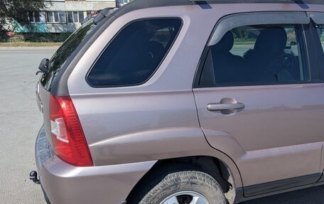 KIA Sportage II, 2010 год, 830 000 рублей, 8 фотография