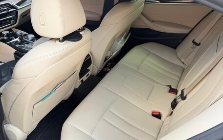 BMW 5 серия, 2019 год, 3 550 000 рублей, 2 фотография