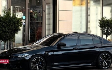 BMW 5 серия, 2019 год, 3 550 000 рублей, 13 фотография