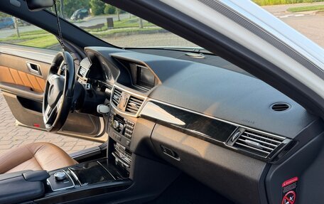 Mercedes-Benz E-Класс, 2012 год, 1 380 000 рублей, 7 фотография