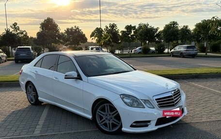 Mercedes-Benz E-Класс, 2012 год, 1 380 000 рублей, 3 фотография