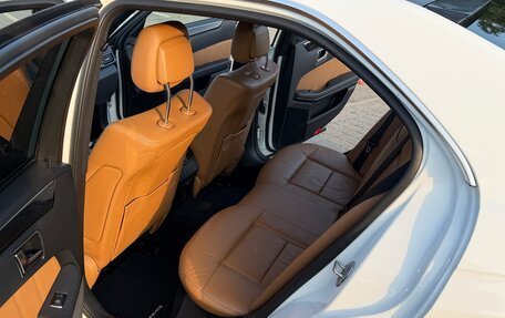 Mercedes-Benz E-Класс, 2012 год, 1 380 000 рублей, 10 фотография