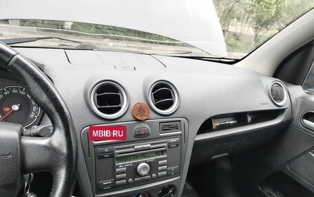 Ford Fusion I, 2007 год, 300 000 рублей, 4 фотография