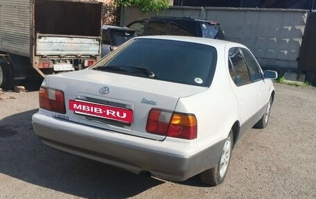 Toyota Camry V40, 1997 год, 460 000 рублей, 2 фотография
