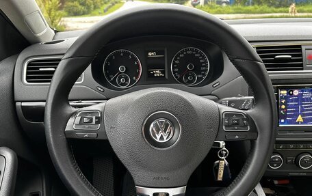 Volkswagen Jetta VI, 2013 год, 1 050 000 рублей, 19 фотография