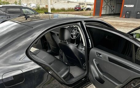 Volkswagen Jetta VI, 2013 год, 1 050 000 рублей, 21 фотография
