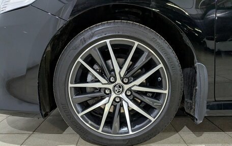 Toyota Camry, 2021 год, 3 200 000 рублей, 6 фотография