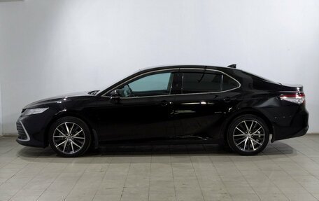 Toyota Camry, 2021 год, 3 200 000 рублей, 7 фотография