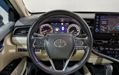 Toyota Camry, 2021 год, 3 200 000 рублей, 29 фотография