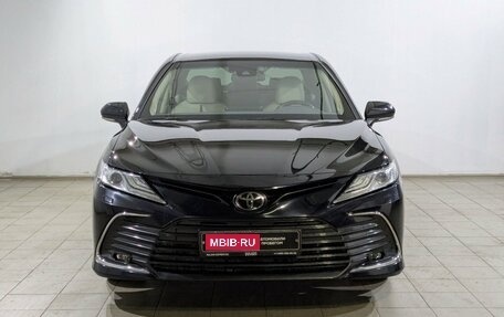 Toyota Camry, 2021 год, 3 200 000 рублей, 8 фотография