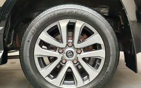 Toyota Land Cruiser 200, 2018 год, 6 300 000 рублей, 28 фотография