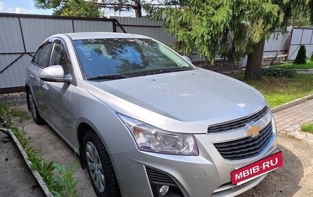 Chevrolet Cruze II, 2014 год, 1 100 000 рублей, 2 фотография