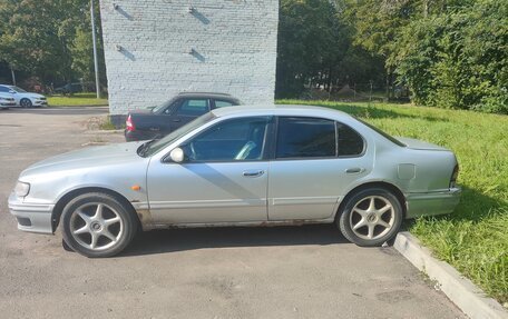 Nissan Maxima IV, 2000 год, 140 000 рублей, 2 фотография