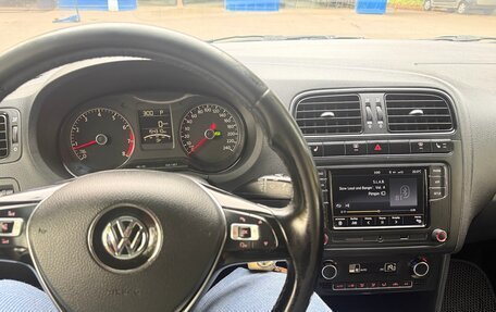 Volkswagen Polo VI (EU Market), 2016 год, 1 000 000 рублей, 5 фотография
