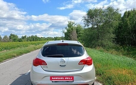 Opel Astra J, 2014 год, 850 000 рублей, 4 фотография