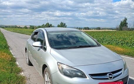 Opel Astra J, 2014 год, 850 000 рублей, 2 фотография