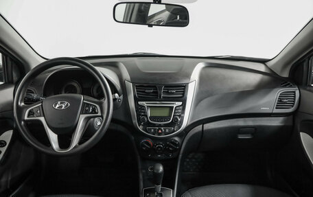 Hyundai Solaris II рестайлинг, 2014 год, 699 000 рублей, 10 фотография