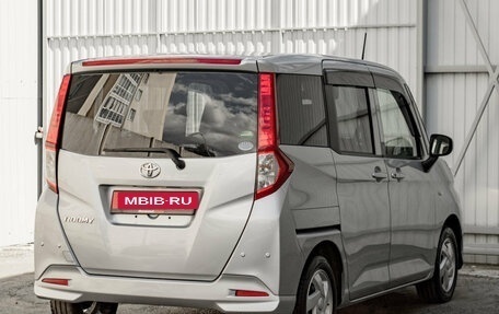 Toyota Roomy I, 2018 год, 900 000 рублей, 6 фотография