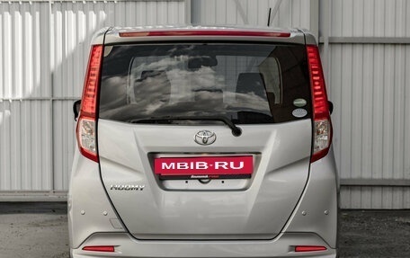 Toyota Roomy I, 2018 год, 900 000 рублей, 5 фотография