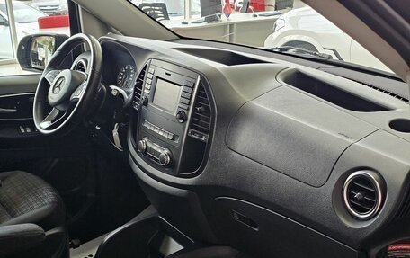 Mercedes-Benz Vito, 2017 год, 3 879 000 рублей, 18 фотография