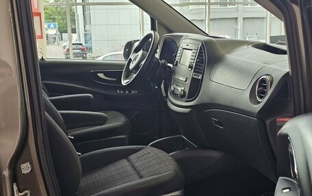 Mercedes-Benz Vito, 2017 год, 3 879 000 рублей, 17 фотография