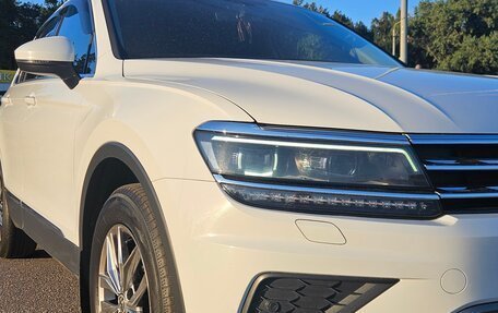 Volkswagen Tiguan II, 2018 год, 2 900 000 рублей, 4 фотография