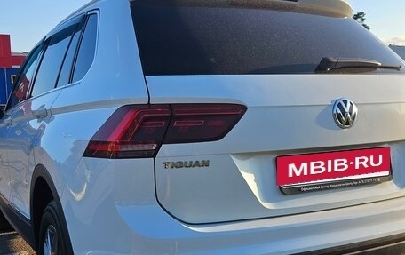 Volkswagen Tiguan II, 2018 год, 2 900 000 рублей, 11 фотография