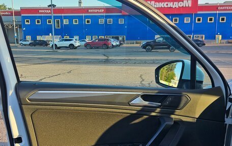 Volkswagen Tiguan II, 2018 год, 2 900 000 рублей, 31 фотография