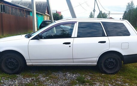 Nissan AD II, 2003 год, 250 000 рублей, 2 фотография